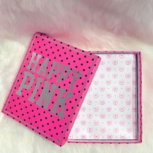 Victoria’s Secret “HAPPY PINK” Box New Excellent Condition